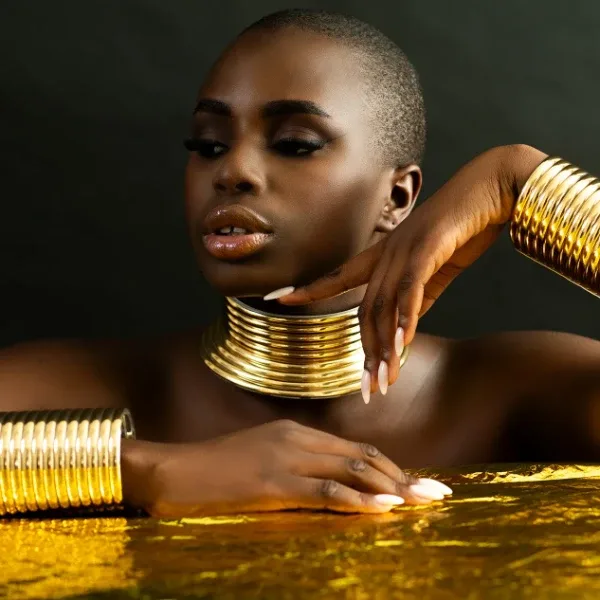 Lady Unique